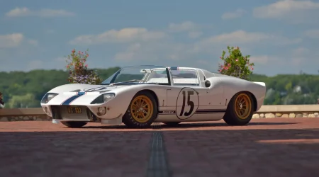 1965-ford-gt40-roadster-prototype-bearing-chassis-no-gt-109-photo-via-mecum_100964086_h.webp.webp