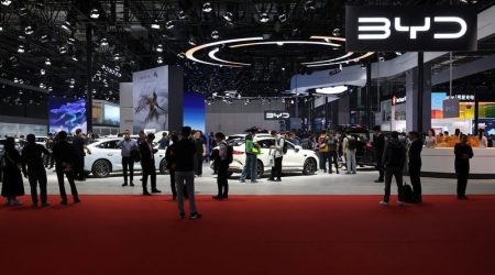 2025-05-29T035207Z_1_LYNXNPEL4S03W_RTROPTP_4_AUTOSHOW-CHINA.JPG