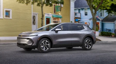 2025-chevrolet-equinox-ev_100935650_h.webp.webp