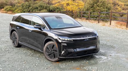 2026-insideevs-breakthrough-awards-editor-s-choice-lucid-gravity.jpg