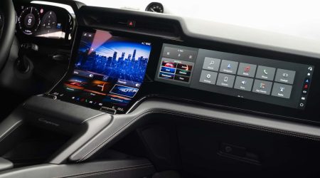 2026-porsche-cayenne-electric-screen.jpg