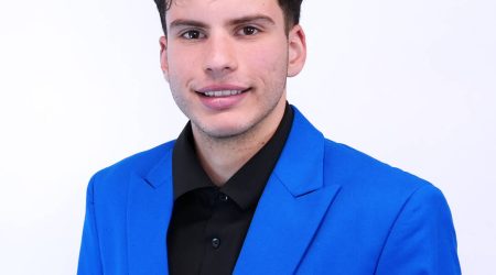 21944983_web1_copy_Dyan-Dominguez-Headshot.jpg