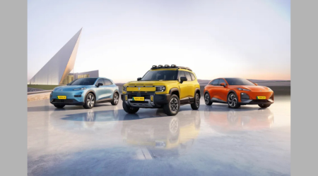 DEEPAL-brings-a-new-driving-experience-to-Oman.-Image-courtesy-DEEPAL.png