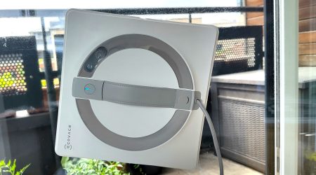 EA2xn9EHuadiATAHsZjP5L.jpg