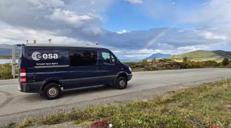 ESA_testbed_van_in_Norway_pillars.jpg