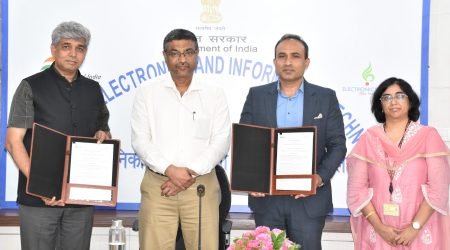 ESSCI-NIELIT-MoU_Pic1-scaled.jpg
