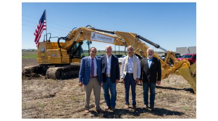 Janicki_GroundBreaking-3.jpg