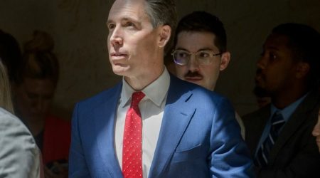 Josh-Hawley-APphoto.jpg