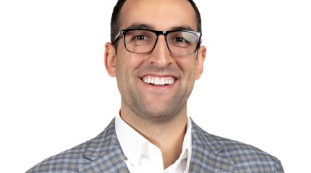Kevin-Deutsch-headshot-2025-1.jpg