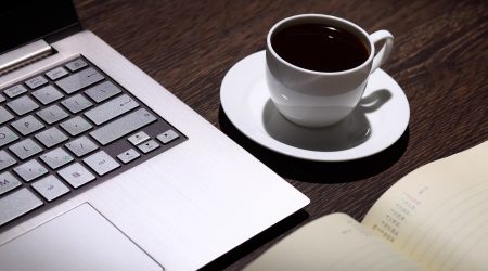 Thursday-coffee-GettyImages-178424991-min.jpg