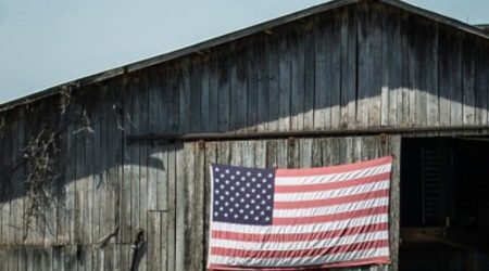 US-Flag-on-Barn.jpg