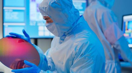 air-liquide-invest-more-250-million-euros-support-semiconductor-industry-europe-reinforcing-its.jpg