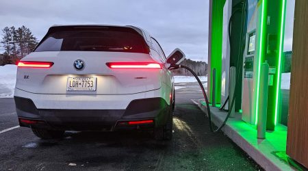 bmw-ix-charging-006.jpg
