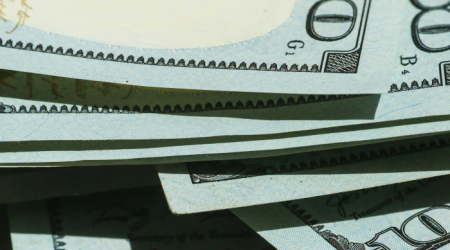deae3b60-e3de-11ef-9cf5-05fa70e6036f-a-2025-money-dollars-financing.png