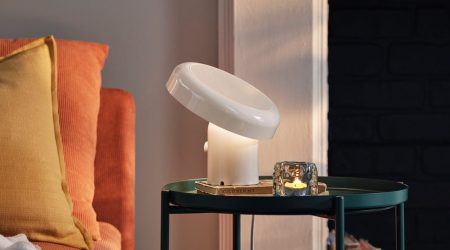 ikea-blomprakt-table-speaker-white-68710d524d97e.jpg