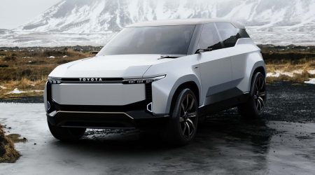 toyota-land-cruiser-se.jpg